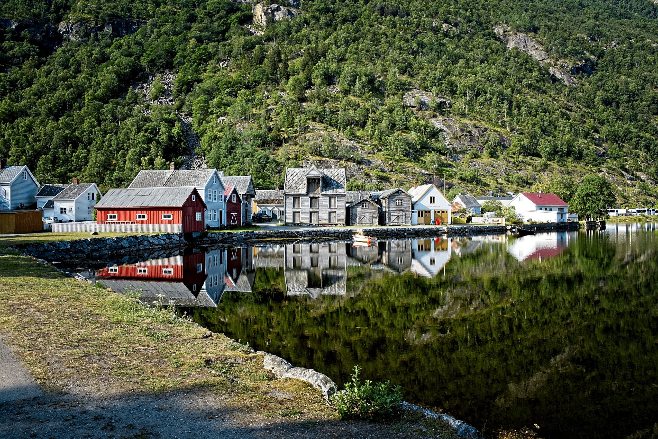 Sumarfrí 2021 – keyrt frá Sogndal til Bergen